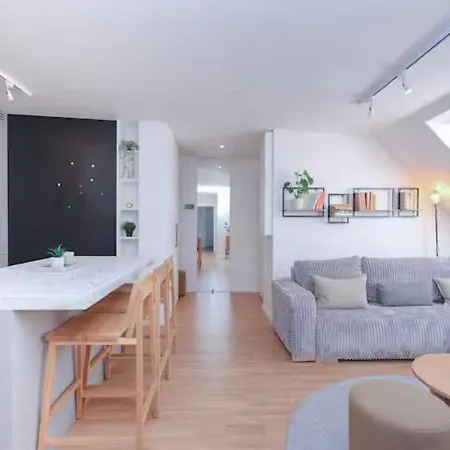 Staryj Kot Apartamento Bratislava